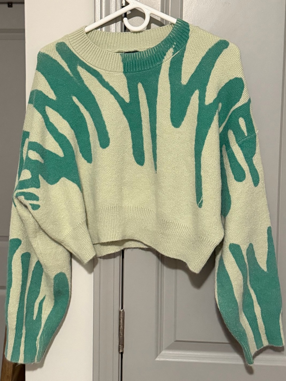 Blue Blush Cream and Teal Abstract Cropped Crewneck Sweater